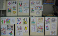 http://3.bp.blogspot.com/_cHHawXXTgU0/TGrn-l04GnI/AAAAAAAAANQ/8m40aYWjpfs/s1600/lavori+bambini.JPG